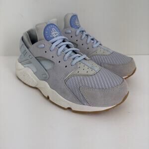Nike Air Huarache Women’s Size 8 Gray/Blue‎ Suede Sneakers